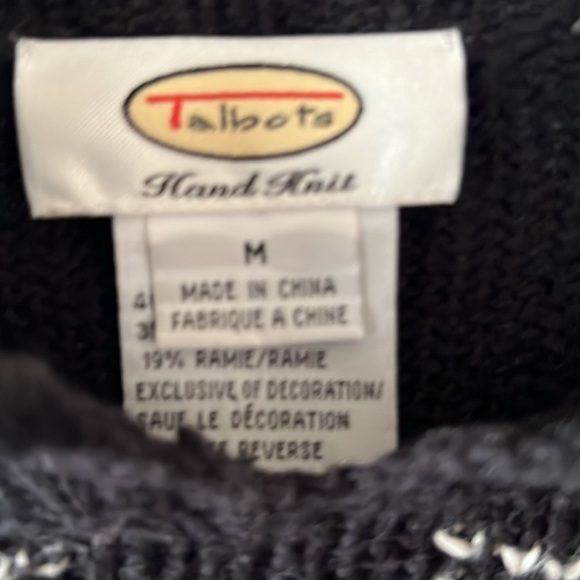 Talbots Hand Knit Sweater, Christmas, SZ M, PTP 19”, L 23”, Beautiful Sweater - Picture 11 of 13